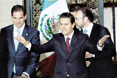 墨西哥总统拒绝为美墨边境墙买单_海外消息_